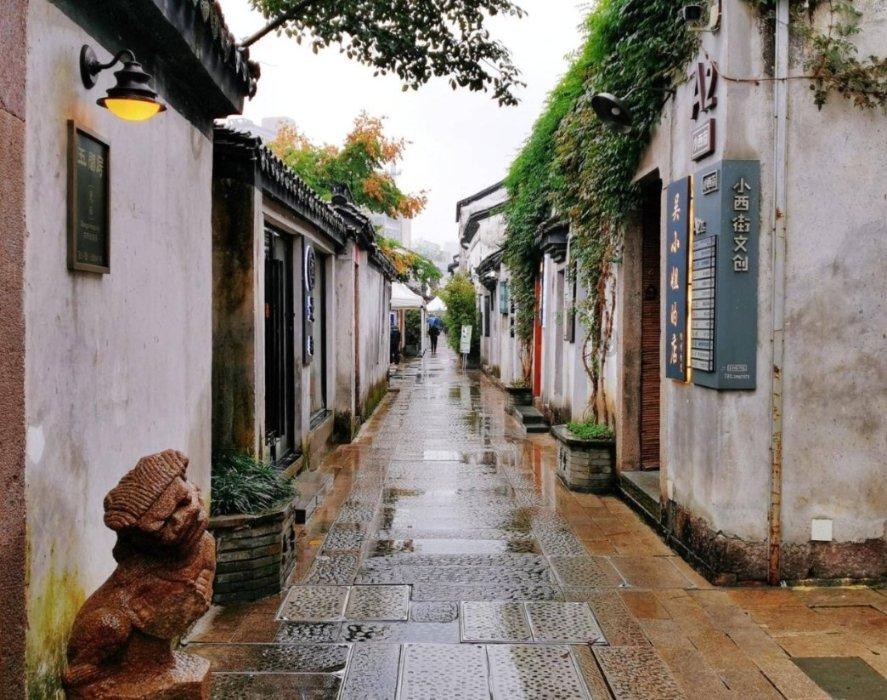 梦幻糖果森林逃生